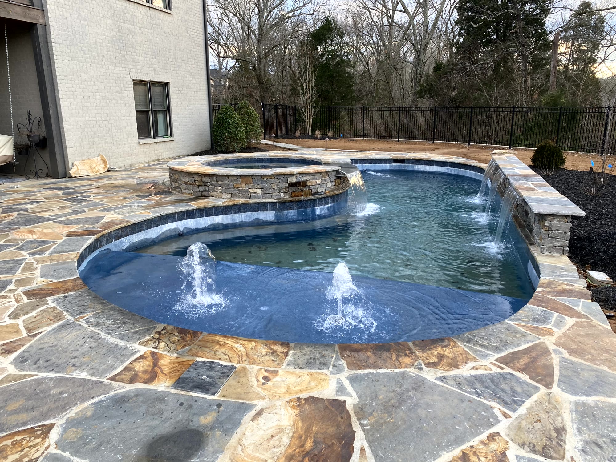 Liquid Oasis Pools custom pool Nashville